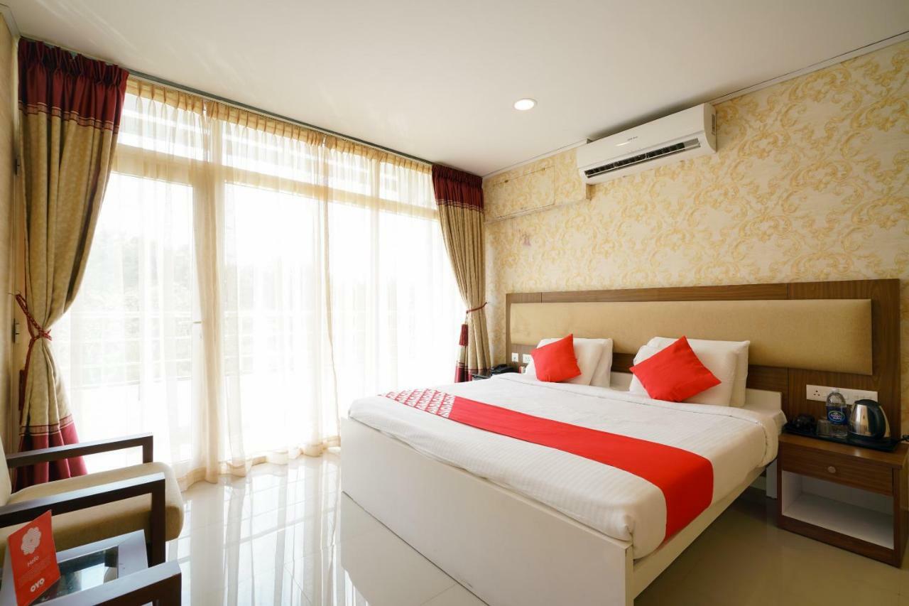 Hotel Heaven Gardens Kochi Exteriér fotografie